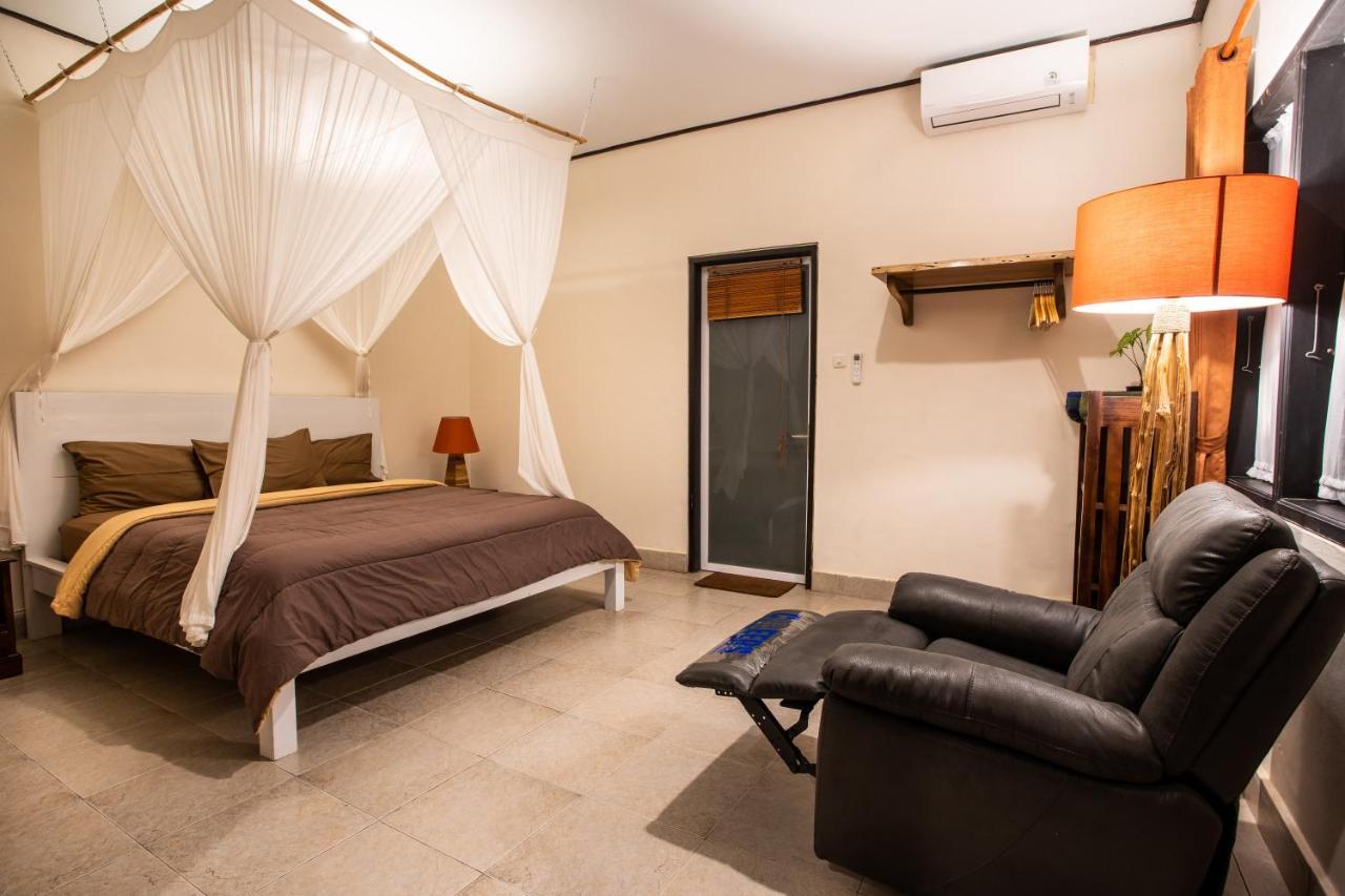 Janitra Villa *